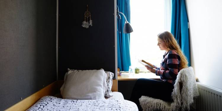 Bedroom in Sir John Cass Hall