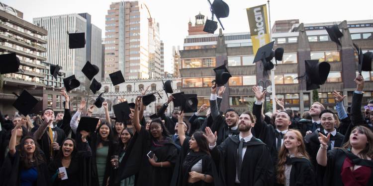 Ravensbourne Graduation 2019