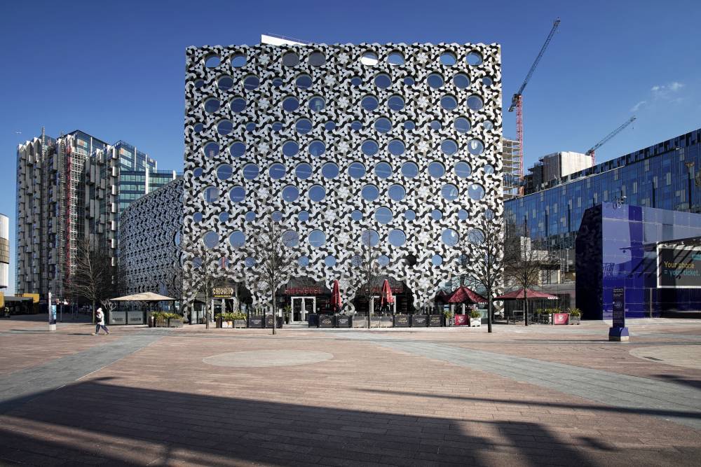 Ravensbourne University London front of building view