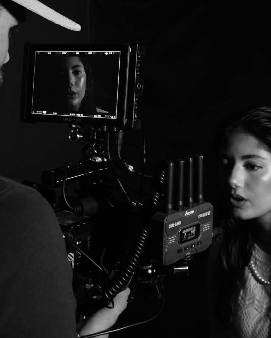 Students filming with Accsoon camera