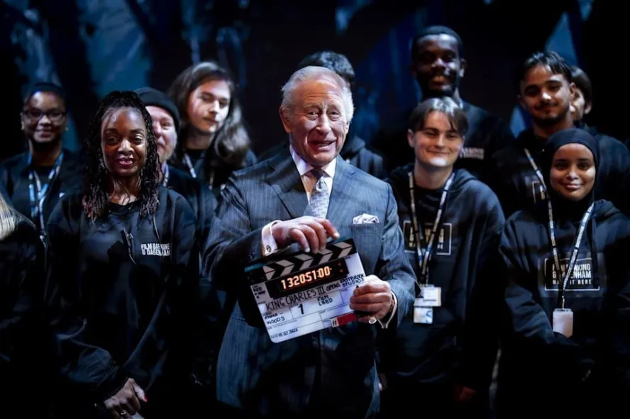 The King with students