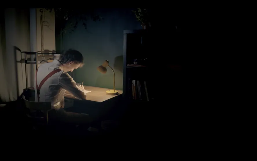 Still from Foreign Exchange film project by Beatriz Scotuzzi, Access student at Ravensbourne University
