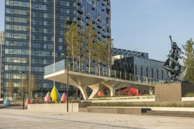 Damien Hirst mermaid and droplets