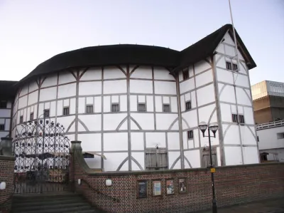 Globe Theatre London
