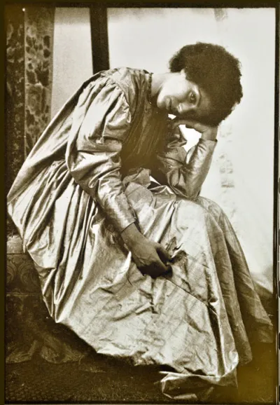 Kika Markham as Janey Morris