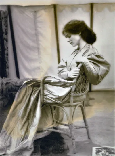 Kika Markham as Janey Morris