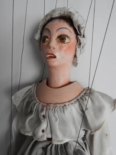 Maria Marten puppet 2