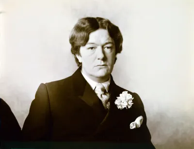 Michael Gambon as Oscar Wilde 1