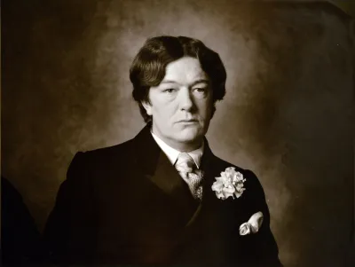 Michael Gambon as Oscar Wilde 2