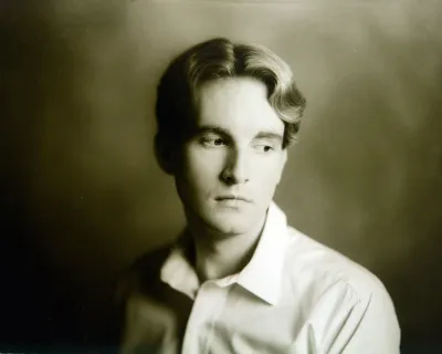 Robin McCallum as Lord Alfred Douglas