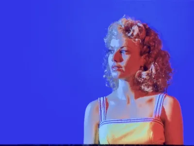 Jane blue screen element 1