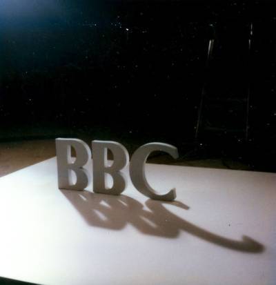 BBC One O'Clock News titles shoot stills 2