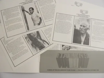 Italians press pack folder with inserts 2