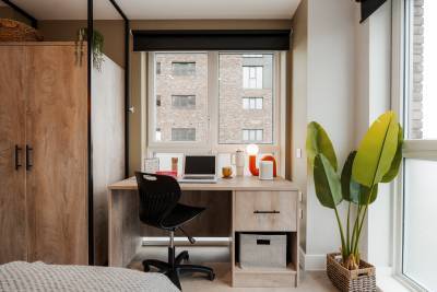 desk