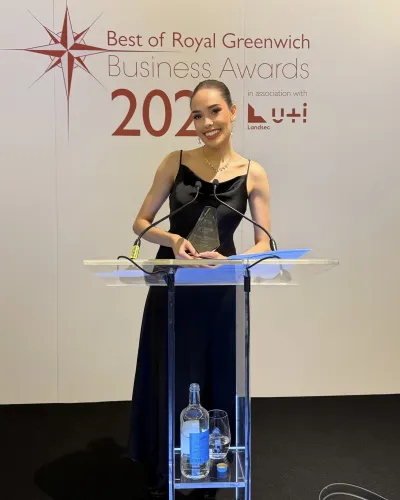 Tulasi with her award