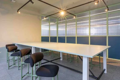 Meeting room/study space